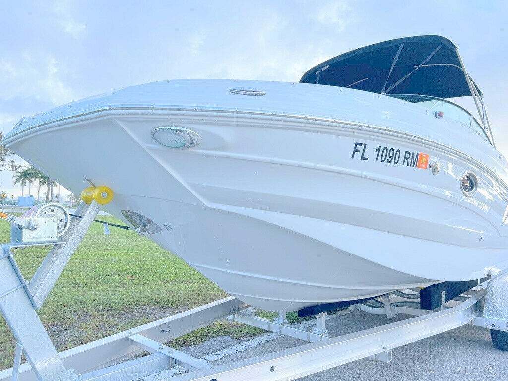 New 2017 Crownline 195 SS  Bowrider for sale in Lincoln NE